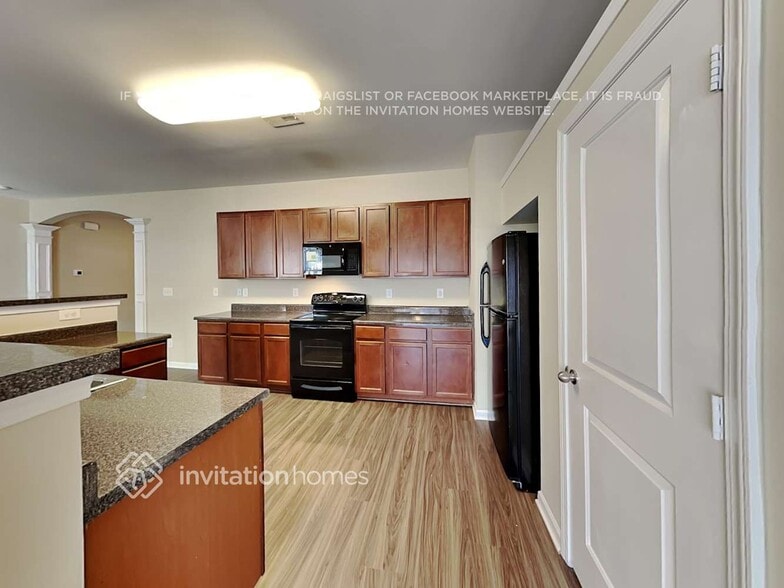 Building Photo - 4835 Belmar Pl Rd