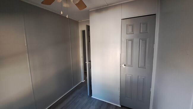 Building Photo - 304 Bayonet Dr