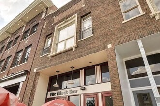 Building Photo - 115 12th St