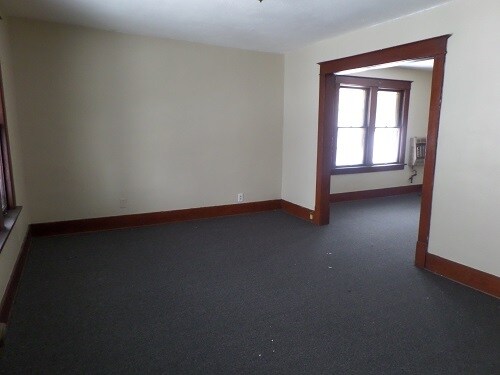 Building Photo - 2402 Cleveland Ave