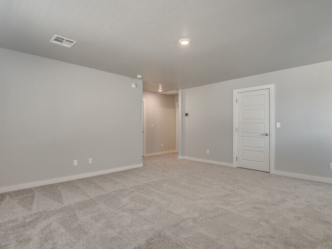 Building Photo - Beautiful Home in Edmond/Oklahoma City