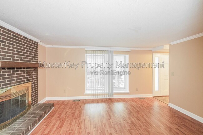 Building Photo - 104 Castle Bay Ct