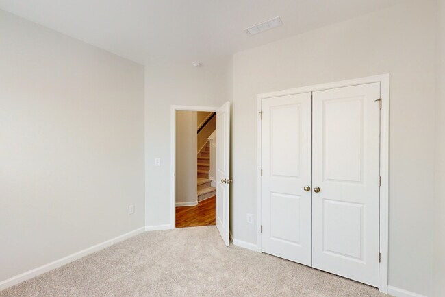 Building Photo - 3021 Worthy Way