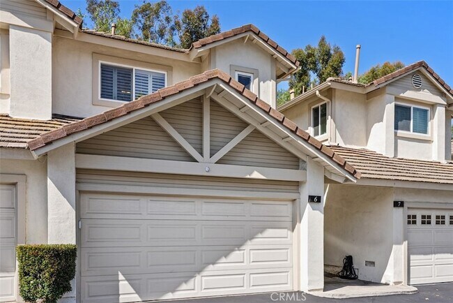 Building Photo - 5847 E Rocking Horse Way