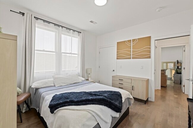 Building Photo - 86 Fremont St