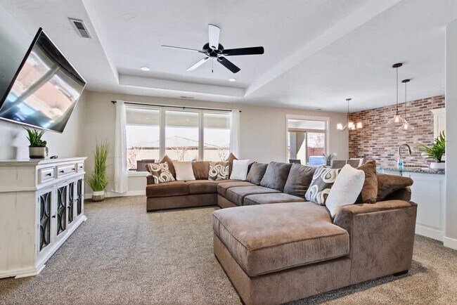 Building Photo - 3364 W 2490 S