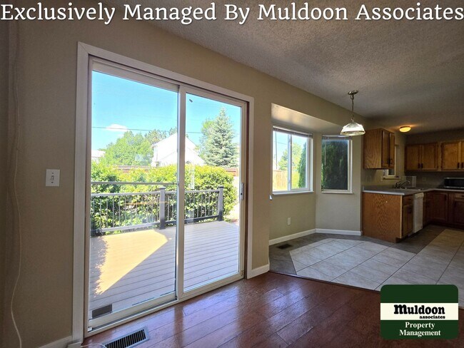 Building Photo - 5920 Kittery Dr