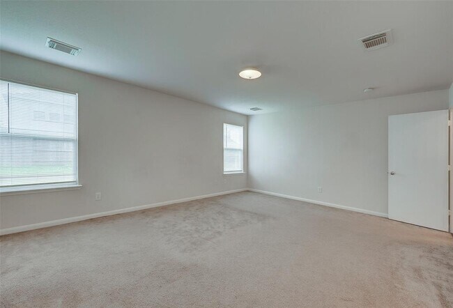 Building Photo - 18118 Hammondsport Ln