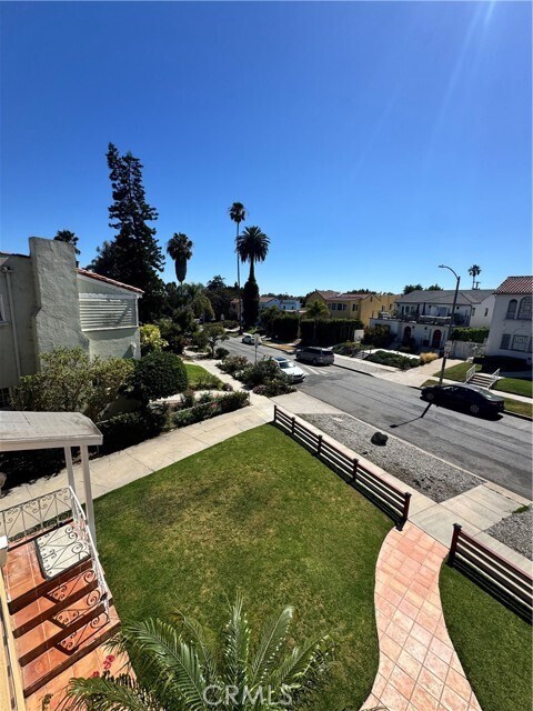 Building Photo - 1046 S Citrus Ave