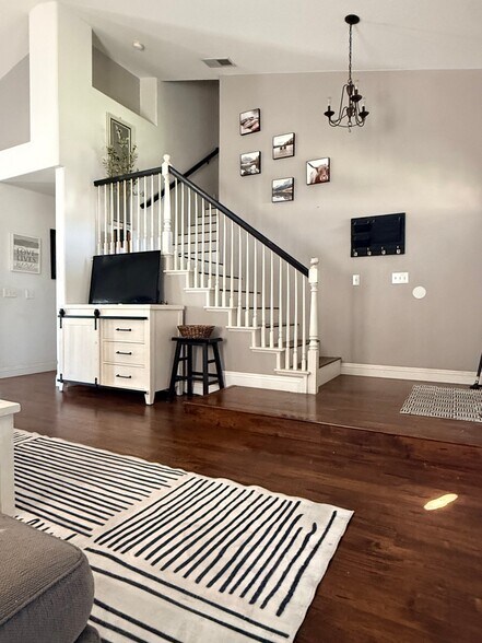 Building Photo - 12858 Brigid Ct