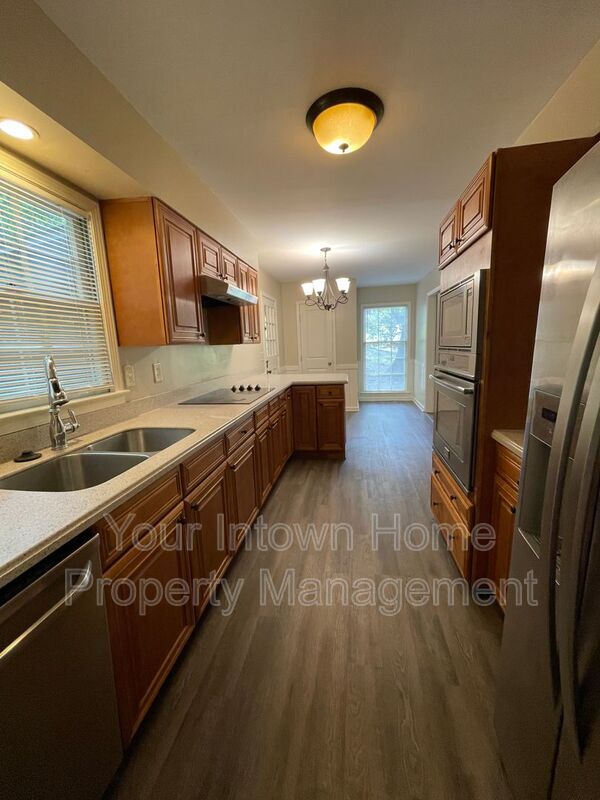 Building Photo - 2694 Shetland Dr