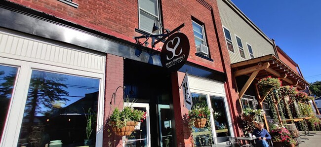 Building Photo - Studio in Richmond Village - Available NOW!