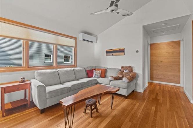 Building Photo - 44 Ferguson Ave