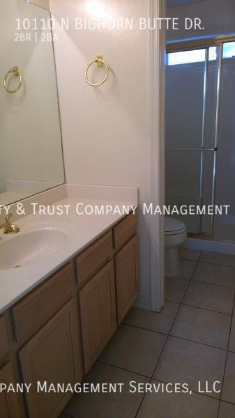 Building Photo - 10110 N Bighorn Butte Dr