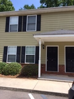 Building Photo - 2/2 1/2 Condo on Westside available mid July