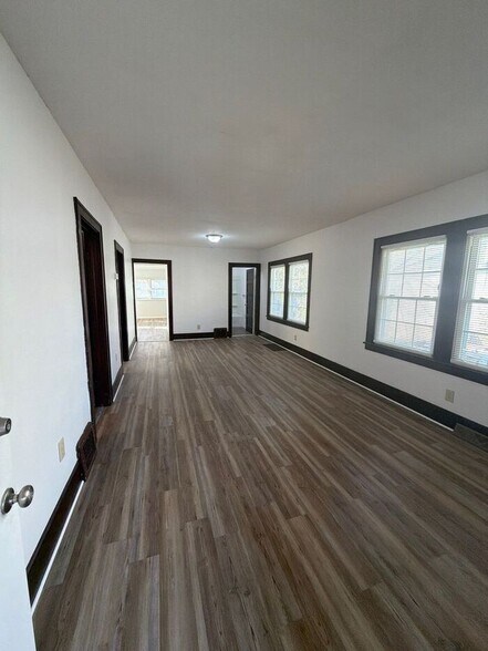 Building Photo - 780 Northfield Rd