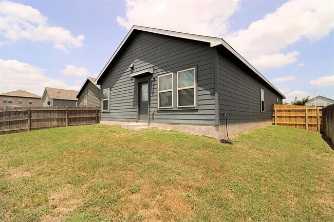 Building Photo - 299 Emerald Green Trail