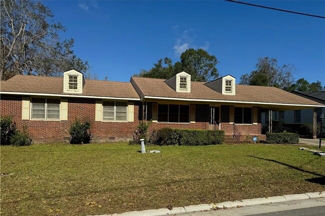 Primary Photo - 4 Bed 2 Bath Brick House - Coming Soon