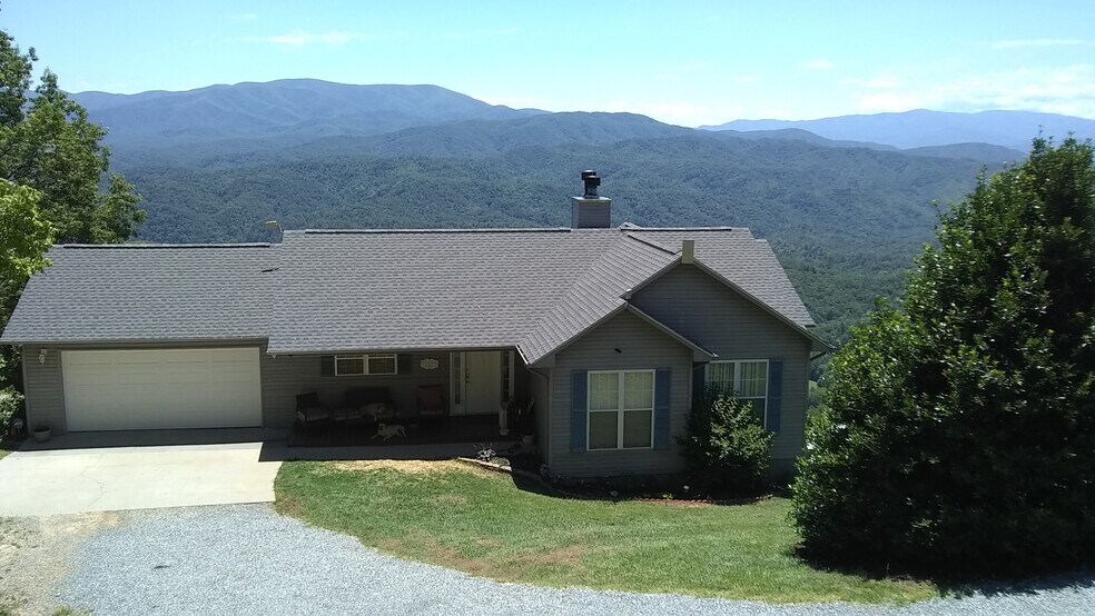 Building Photo - 7121 Flats Rd