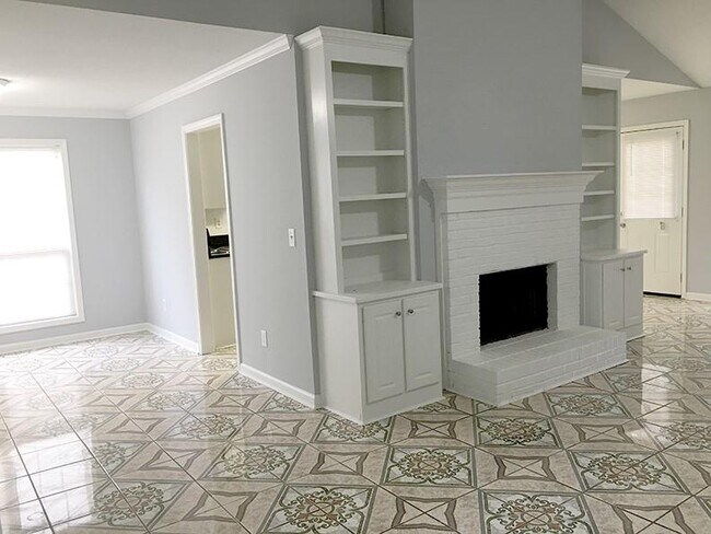 Building Photo - 2515 Freemans Walk Dr
