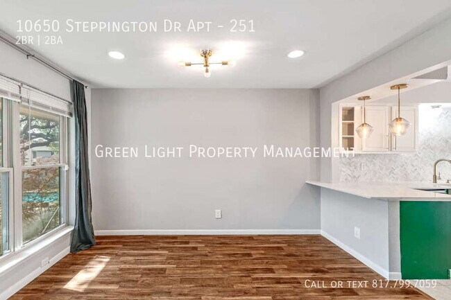 Building Photo - 10650 Steppington Dr