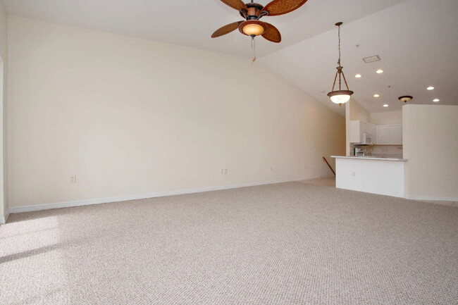 Building Photo - 7117 Strand Cir