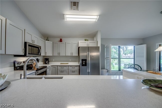 Building Photo - 15472 Admiralty Cir
