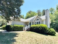 Building Photo - Fantastic 3 BR House w/ Inviting Floor Plan in Kernodle/NW School District