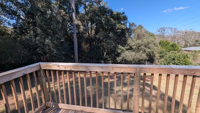 Building Photo - 613 McArthur Blvd