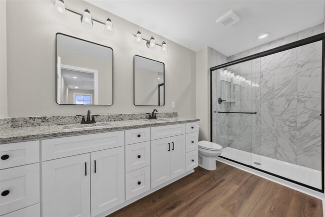 Building Photo - 722 Sheldrake Ln