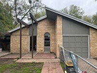 Building Photo - For Rent – 2309 Bitter Creek Dr, Austin, TX 78744
