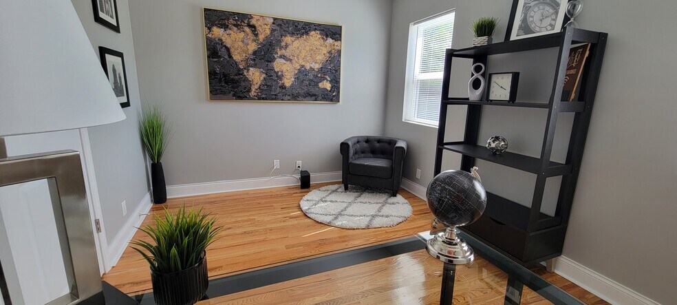 Office 1 - Fully Furnished - 708 Vermont St
