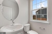 Building Photo - 5225 Manor Park Dr