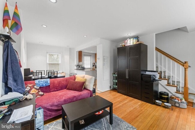 Building Photo - 5816 N Kings Hwy