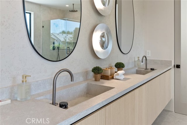 Building Photo - 14738 Otsego St