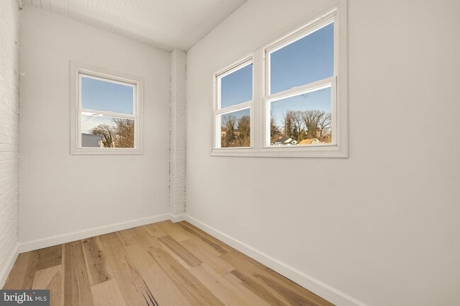 Building Photo - 3422 Pennsylvania Ave. SE