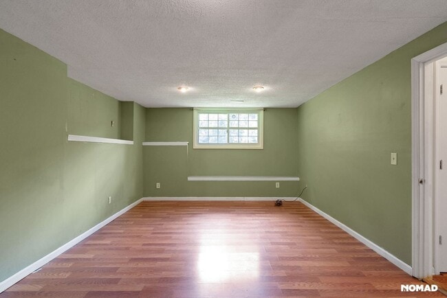 Building Photo - Charming 4BR House in Douglasville