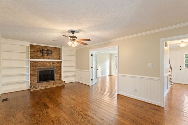 Building Photo - 6 Kirby Ct