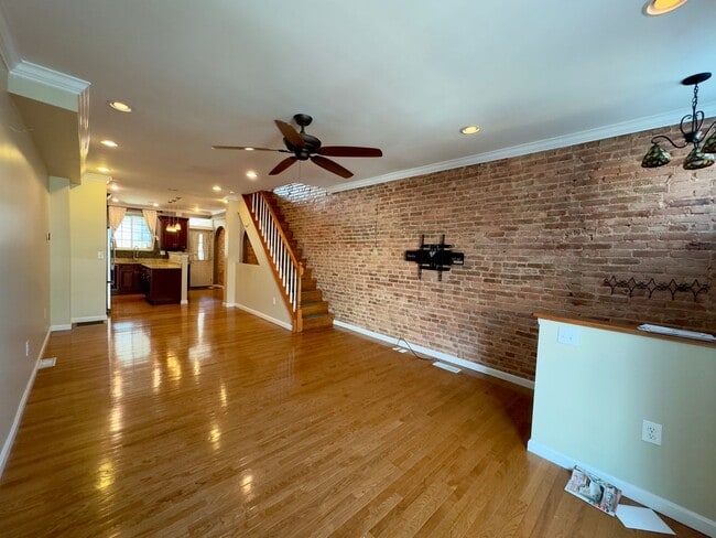 Building Photo - Charming 2BD/3BA Townhome in Highlandtown, Baltimore, MD!