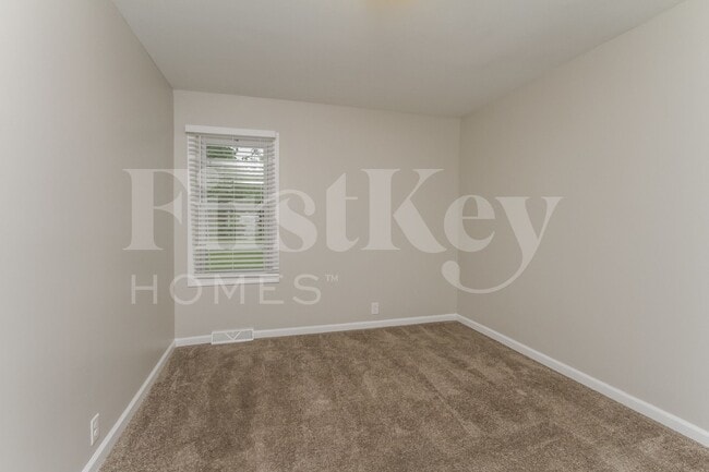 Building Photo - 21939 Millard Ave