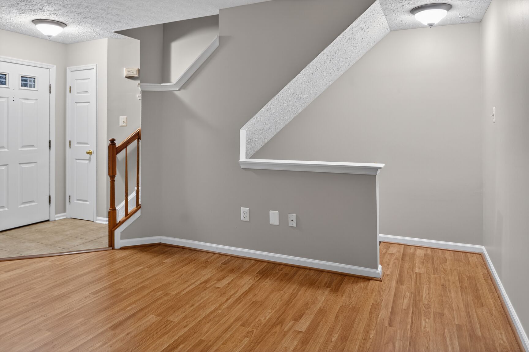 Building Photo - 9222 Murillo Ct