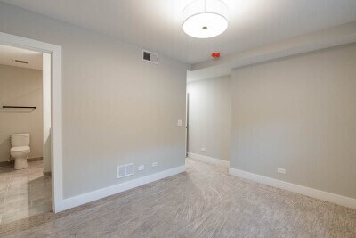 Building Photo - 4406 N Seeley Ave