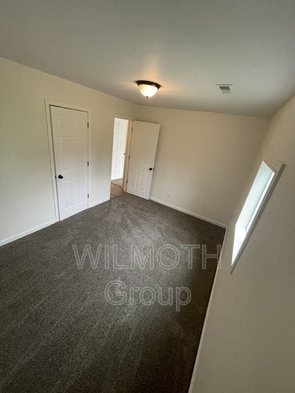 Building Photo - 6228 East 21st St