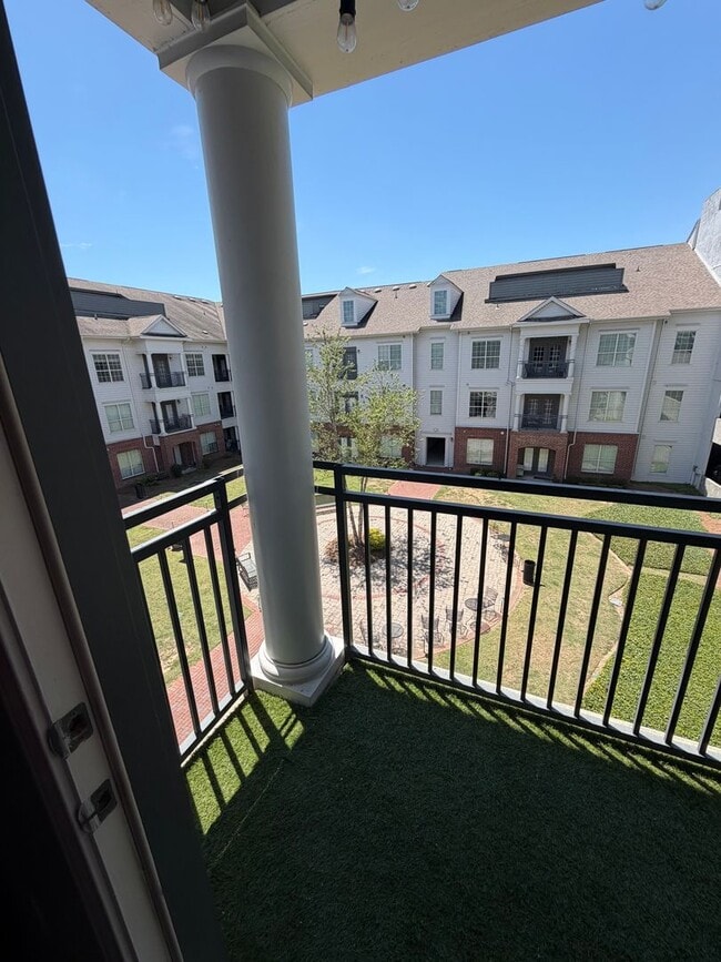 Building Photo - University of Alabama 3 bedroom 3 bath