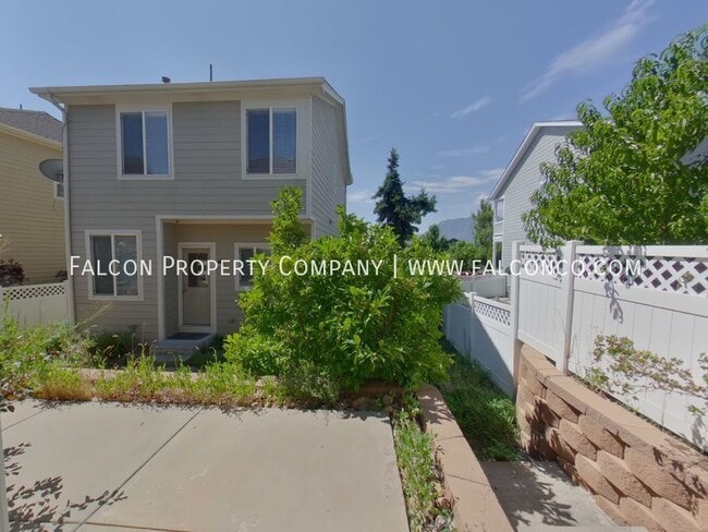 Building Photo - 2274 Saint Paul Dr