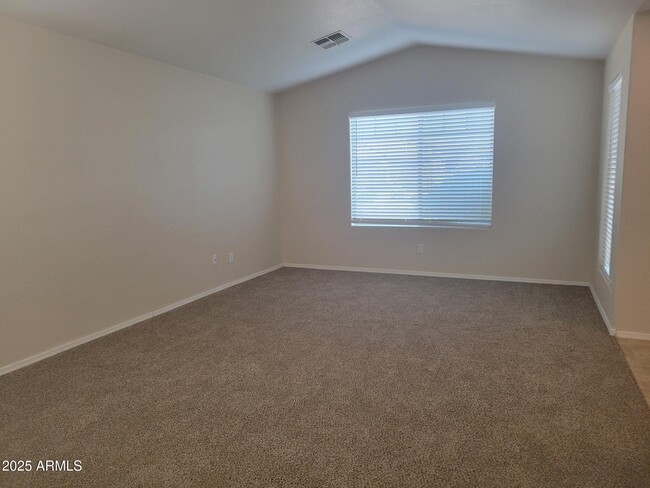 Building Photo - 3064 E Winged Foot Dr