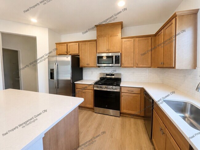 Building Photo - 3105 Lilac Grove Dr