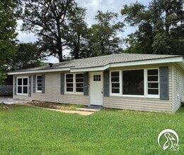 Building Photo - West Monroe 3 bed 2 bath Home | Pelican Pr...