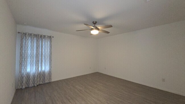 Building Photo - Half Off 1st Full Month Rent Northwest San Antonio Waterwheel Home