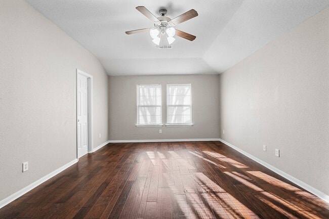 Building Photo - 6035 Turkey Creek